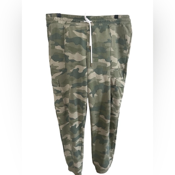 Old Navy Women’s Camo Jogger Sweatpants Lounge Pants Size Large - Picture 1 of 3
